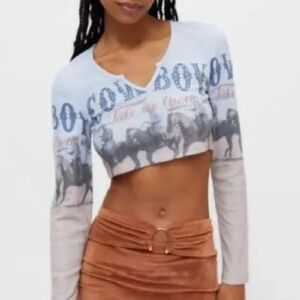 Urban Outfitters Cowboy Studded Long Sleeve
Cropped Top, Medium
